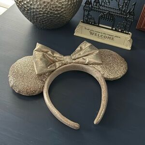 Gold Minnie Mouse Ears - Disney